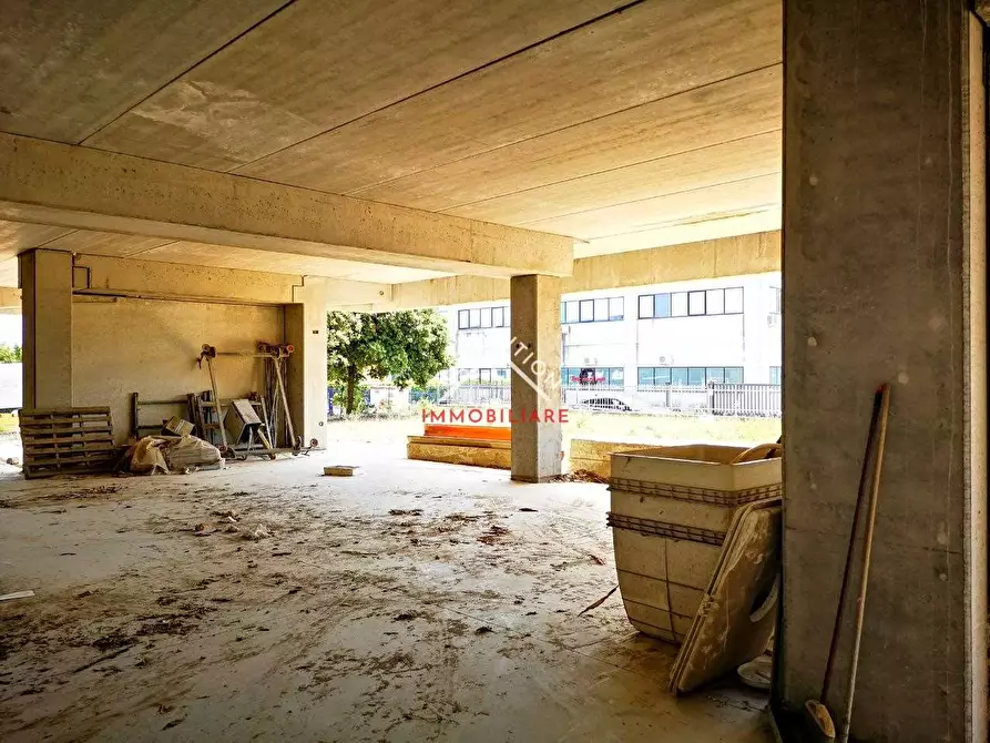 Immagine 17 di Capannone industriale in vendita  in Sant'Andrea delle Fratte a Perugia