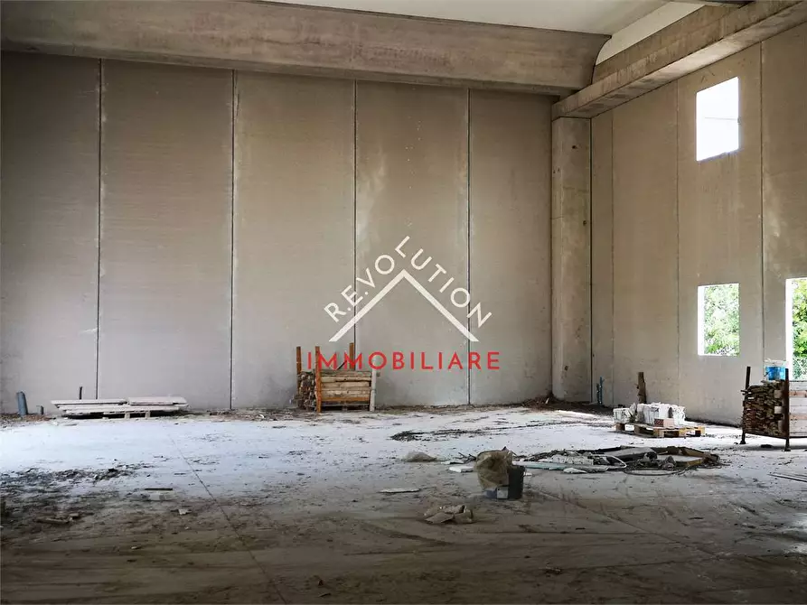 Immagine 24 di Capannone industriale in vendita  in Sant'Andrea delle Fratte a Perugia
