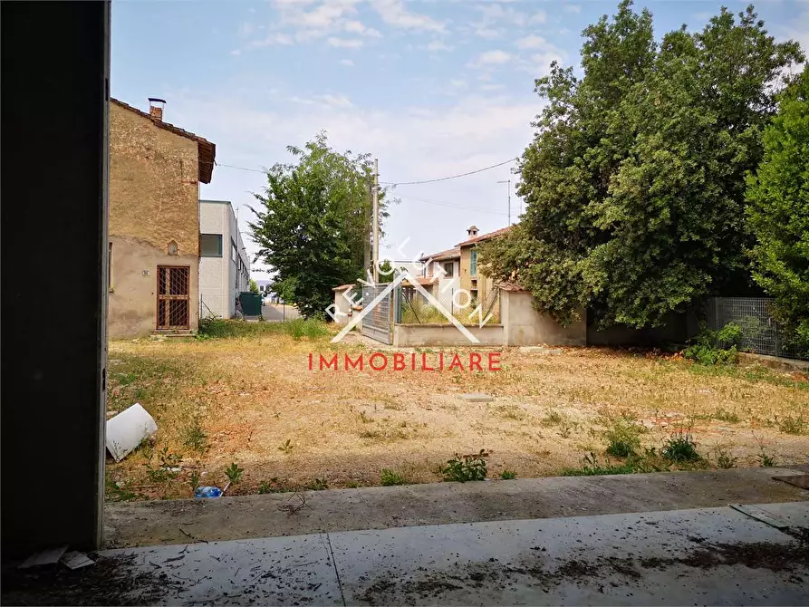 Immagine 28 di Capannone industriale in vendita  in Sant'Andrea delle Fratte a Perugia