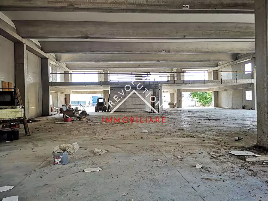 Immagine 31 di Capannone industriale in vendita  in Sant'Andrea delle Fratte a Perugia