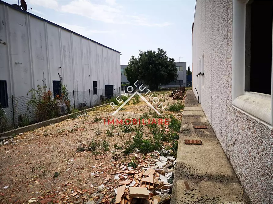 Immagine 36 di Capannone industriale in vendita  in Sant'Andrea delle Fratte a Perugia