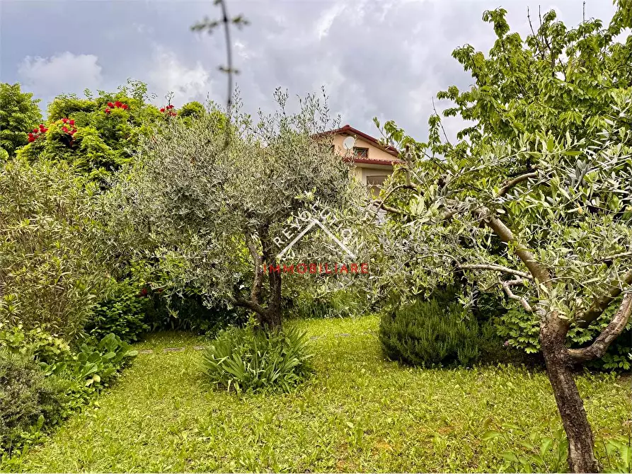 Immagine 35 di Appartamento in vendita  in Via Filippo Brunelleschi a Sansepolcro