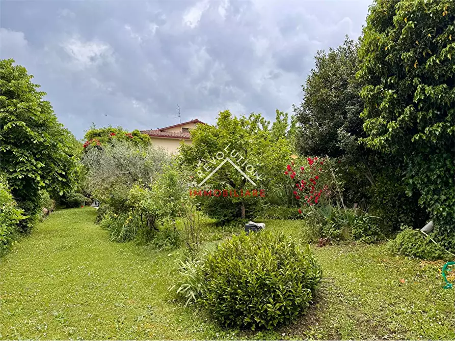 Immagine 38 di Appartamento in vendita  in Via Filippo Brunelleschi a Sansepolcro