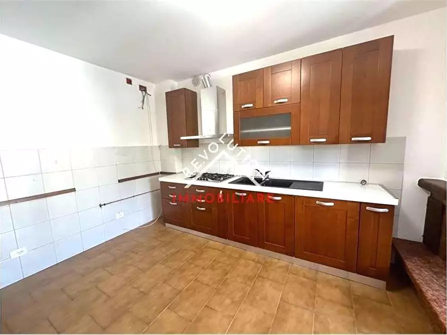 Immagine 7 di Stanza singola in affitto  in Via Quattordici Maggio a Città Di Castello