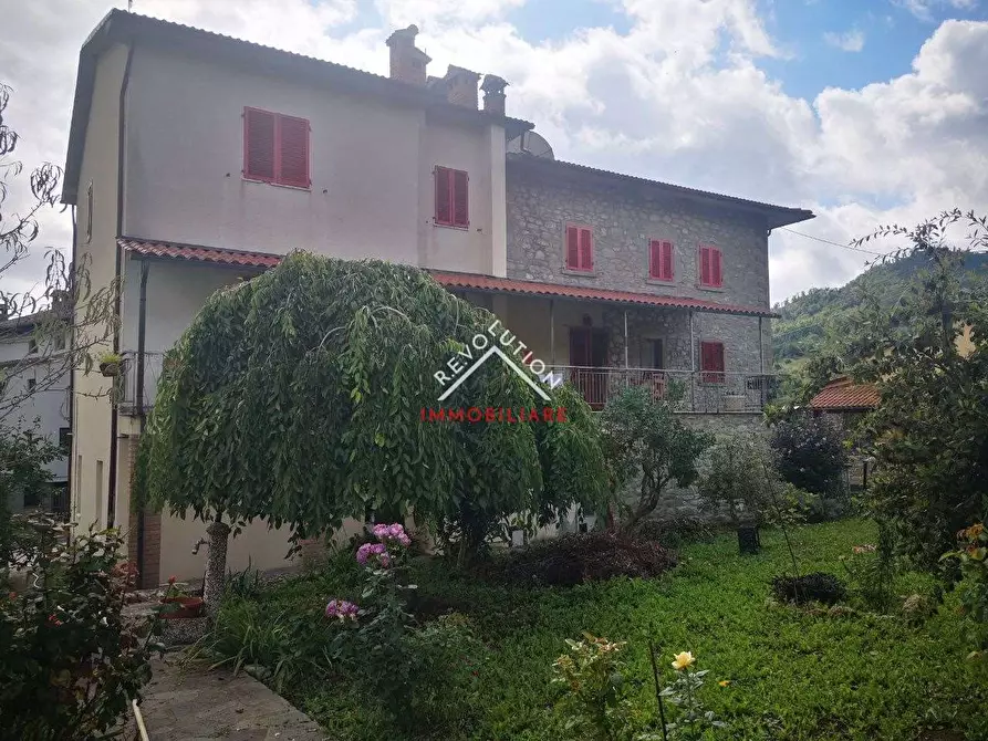 Immagine 6 di Villa in vendita  in Via Lama a Caprese Michelangelo