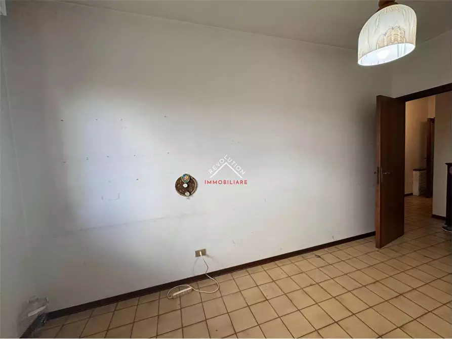 Immagine 17 di Appartamento in vendita  in Viale Sempione a Città Di Castello