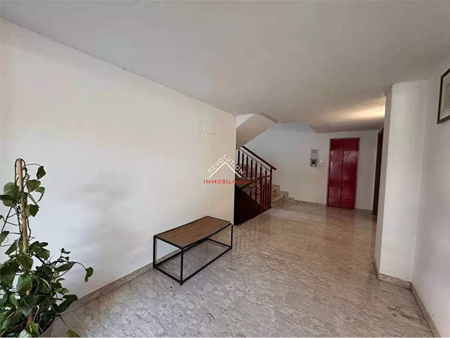 Immagine 22 di Appartamento in vendita  in Viale Sempione a Città Di Castello