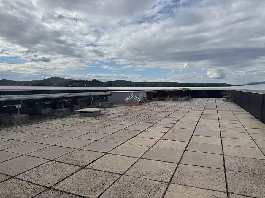 Immagine 48 di Stabile in vendita  in Via Enrico Lansel a Arezzo