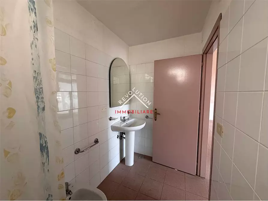 Immagine 7 di Ufficio in affitto  in Via Elia Volpi a Città Di Castello