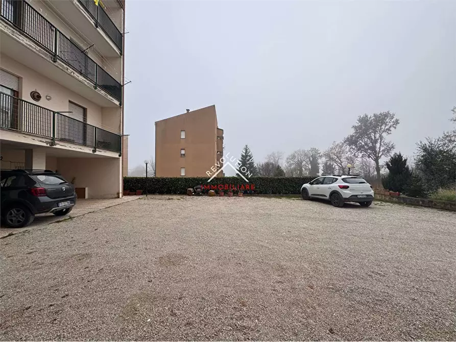 Immagine 28 di Appartamento in vendita  in Via Caduti di Penetola a Umbertide