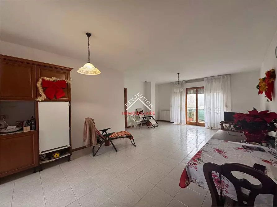 Immagine 6 di Appartamento in vendita  in Via Caduti di Penetola a Umbertide