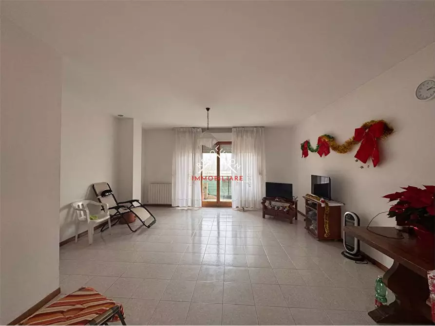 Immagine 1 di Appartamento in vendita  in Via Caduti di Penetola a Umbertide