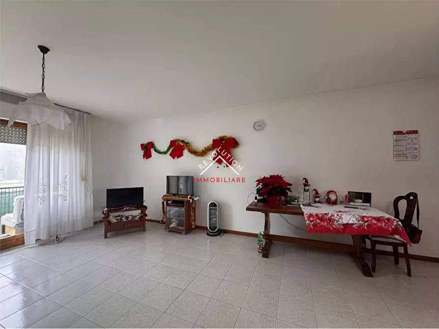 Immagine 7 di Appartamento in vendita  in Via Caduti di Penetola a Umbertide