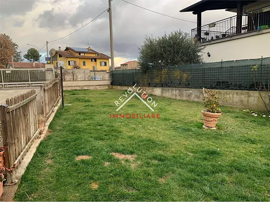 Immagine 35 di Casa indipendente in vendita  in Via Luigi Pincardini a Città Di Castello