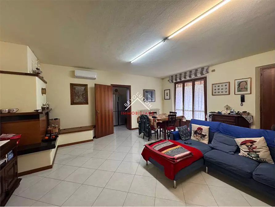 Immagine 8 di Villa in vendita  in Fraccano a Città Di Castello