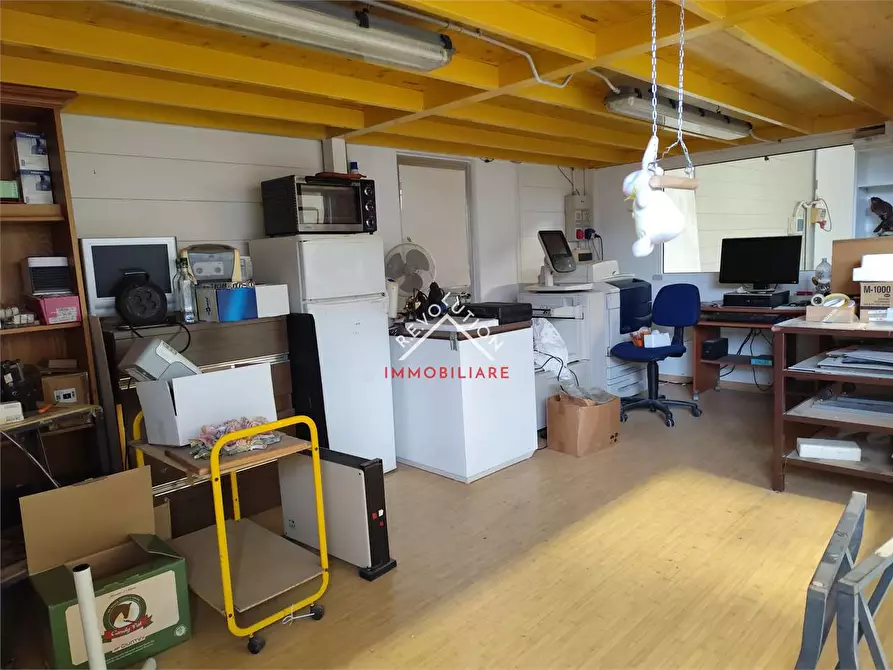 Immagine 14 di Capannone industriale in vendita  in Via Silvio Argenti a Città Di Castello