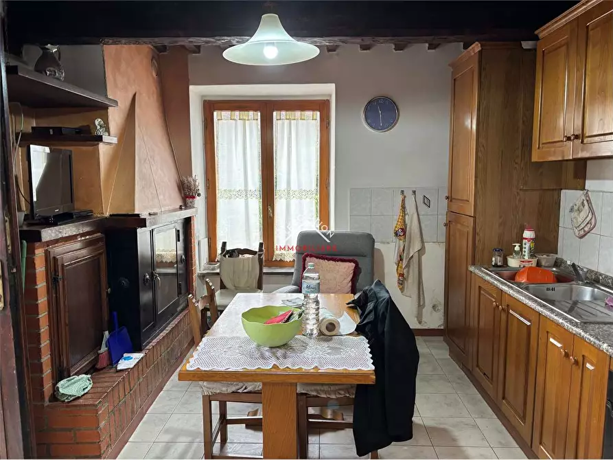 Immagine 4 di Porzione di casa in vendita  in LOCALITA' SAN BIAGIO ALLA RASSINATA 39 a Arezzo