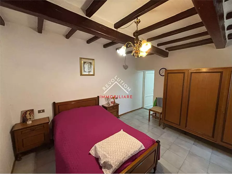 Immagine 12 di Porzione di casa in vendita  in LOCALITA' SAN BIAGIO ALLA RASSINATA 39 a Arezzo