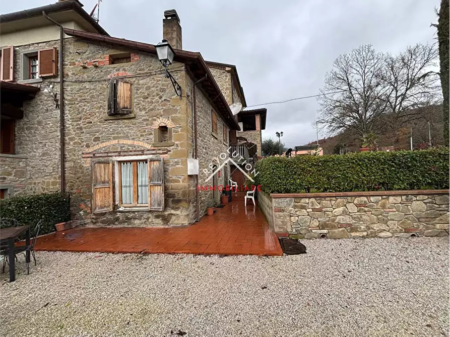 Immagine 1 di Porzione di casa in vendita  in LOCALITA' SAN BIAGIO ALLA RASSINATA 39 a Arezzo