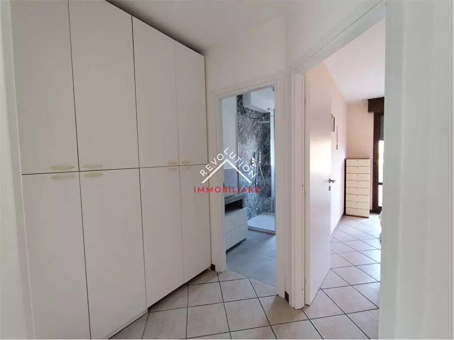 Immagine 11 di Appartamento in vendita  in Via Colle Marino a Fano