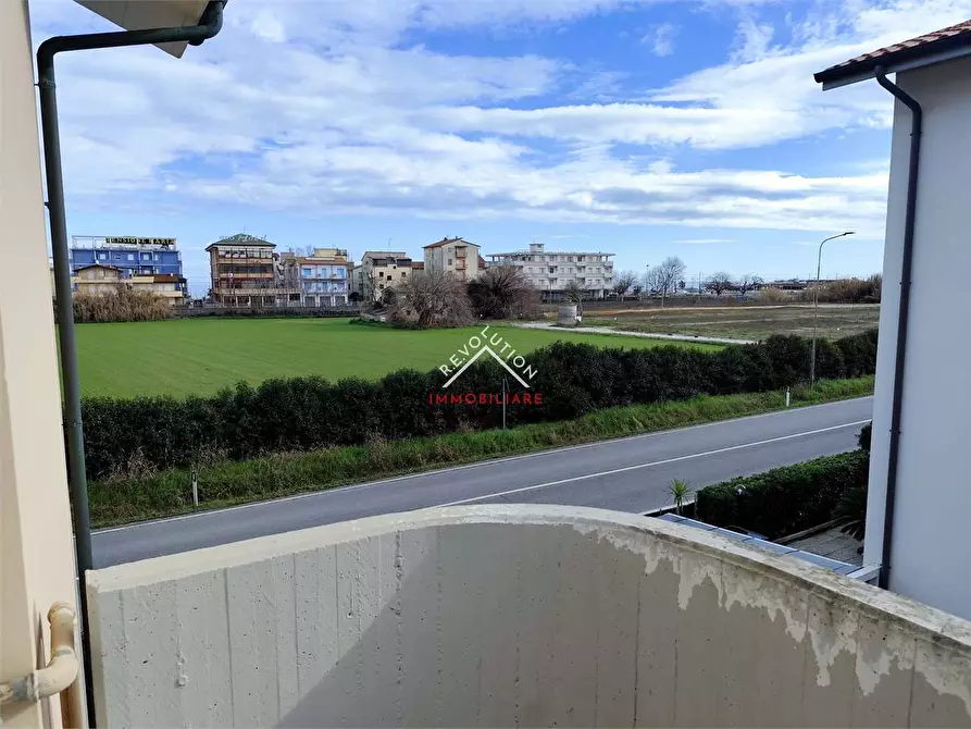 Immagine 10 di Appartamento in vendita  in Via Colle Marino a Fano