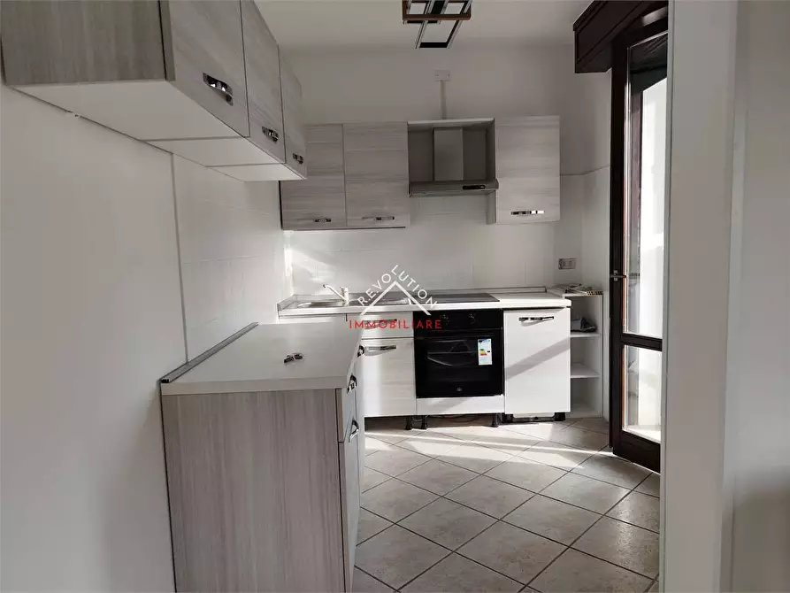 Immagine 9 di Appartamento in vendita  in Via Colle Marino a Fano