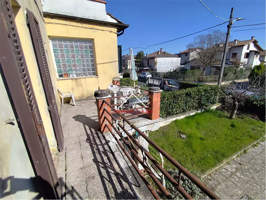 Immagine 7 di Porzione di casa in vendita  in Via Eugenio Barsanti a Città Di Castello