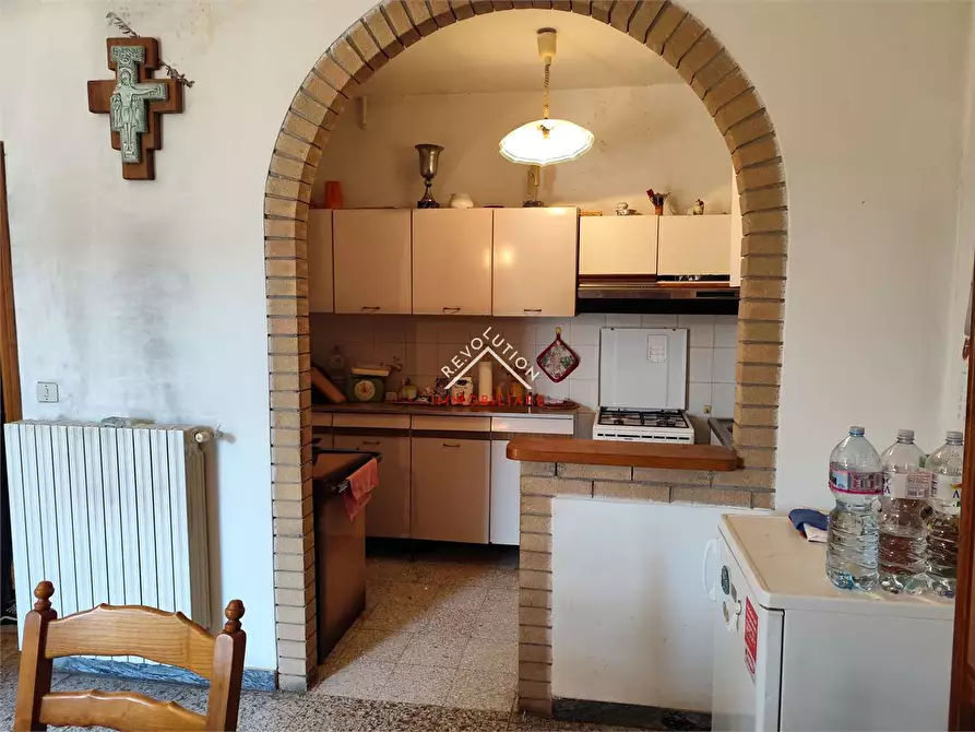 Immagine 5 di Porzione di casa in vendita  in Via Eugenio Barsanti a Città Di Castello