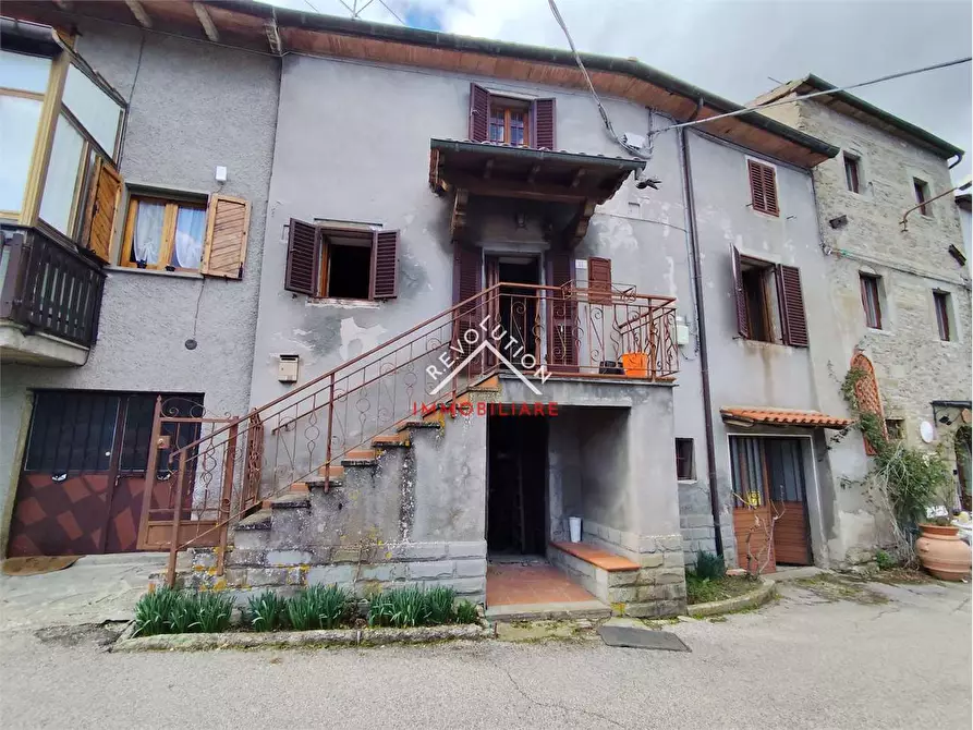 Immagine 1 di Casa indipendente in vendita  in via Colle di Fragaiolo a Caprese Michelangelo