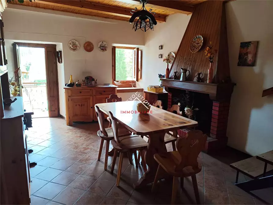 Immagine 5 di Casa indipendente in vendita  in via Colle di Fragaiolo a Caprese Michelangelo