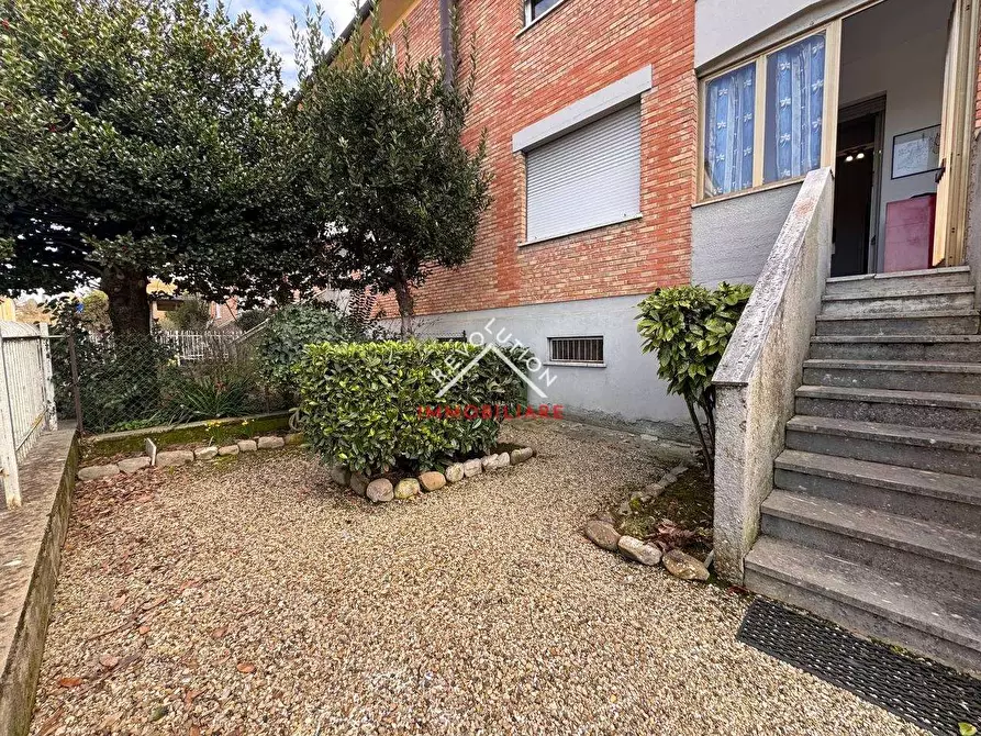 Immagine 26 di Appartamento in vendita  in via Martiri della Libertà  a Città Di Castello