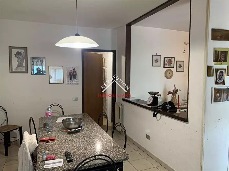 Immagine 9 di Appartamento in vendita  in Via Tiziano a Città Di Castello