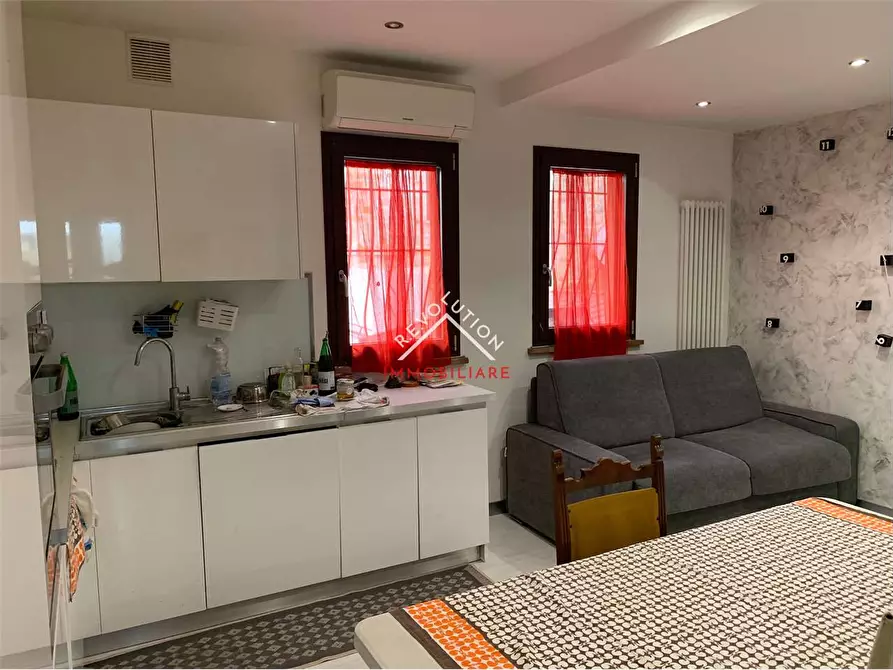 Immagine 6 di Appartamento in vendita  in via san cristoforo a Deruta