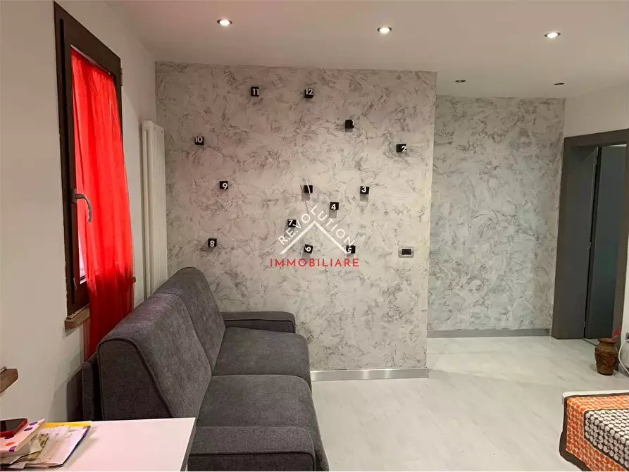 Immagine 10 di Appartamento in vendita  in via san cristoforo a Deruta