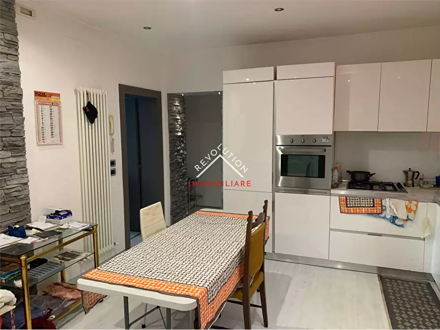 Immagine 3 di Appartamento in vendita  in via san cristoforo a Deruta