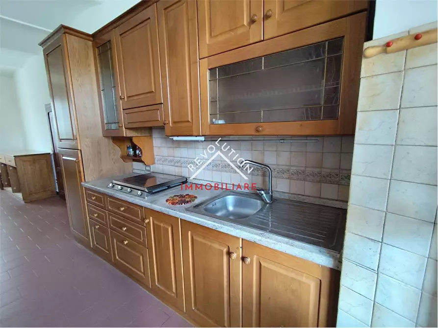 Immagine 4 di Appartamento in vendita  in Via centrale a San Giustino