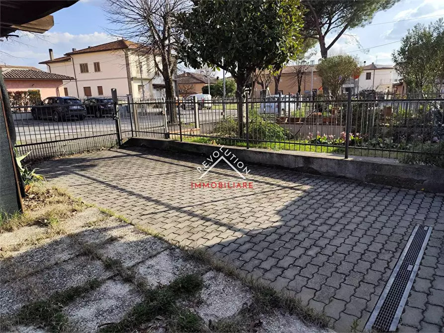Immagine 25 di Appartamento in vendita  in Via centrale a San Giustino