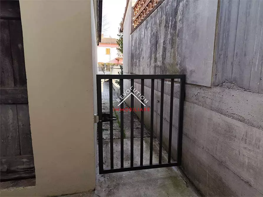 Immagine 22 di Appartamento in vendita  in Via centrale a San Giustino