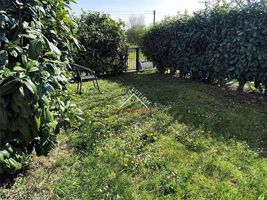 Immagine 28 di Appartamento in vendita  in via ravizza a Città Di Castello