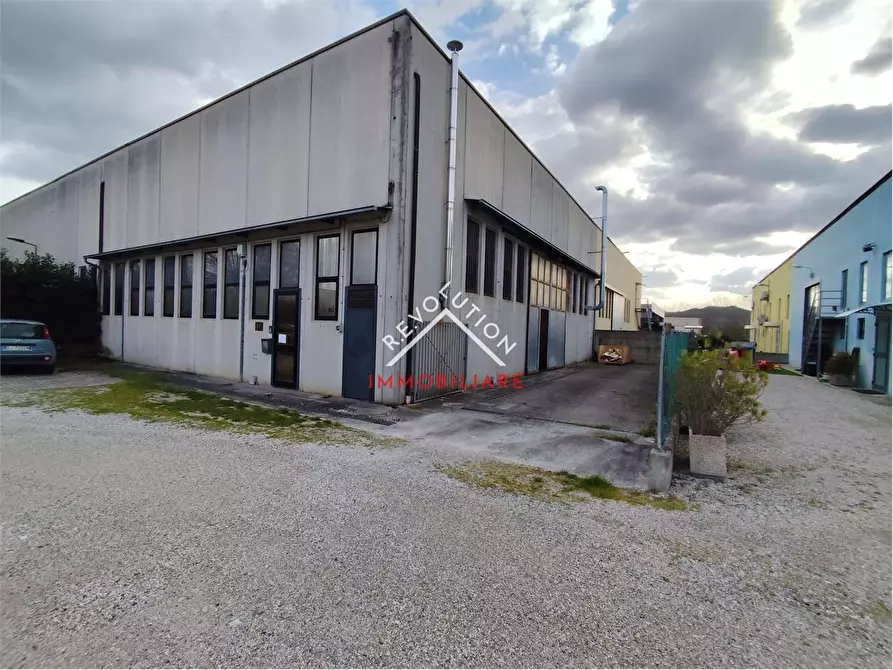 Immagine 2 di Capannone industriale in vendita  in via Martiri delle Foibe 25 a Città Di Castello