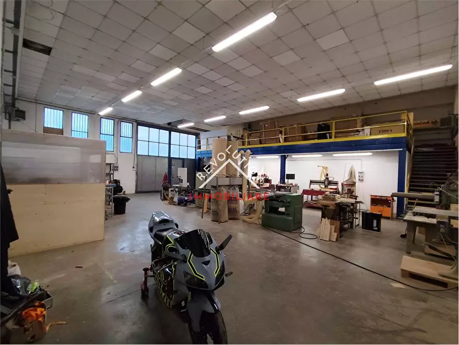 Immagine 5 di Capannone industriale in vendita  in via Martiri delle Foibe 25 a Città Di Castello