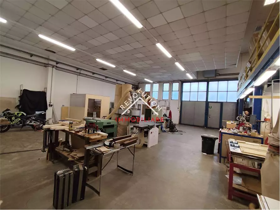 Immagine 6 di Capannone industriale in vendita  in via Martiri delle Foibe 25 a Città Di Castello