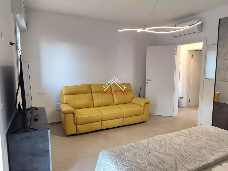Immagine 10 di Appartamento in vendita  in via Litoranea a Mondolfo