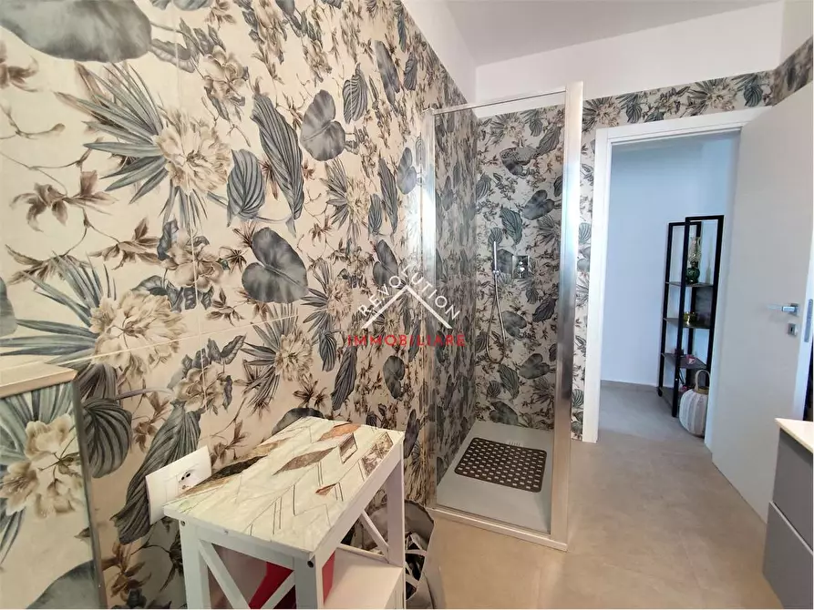 Immagine 14 di Appartamento in vendita  in via Litoranea a Mondolfo