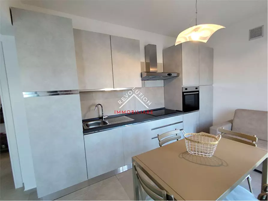 Immagine 4 di Appartamento in vendita  in via Litoranea a Mondolfo