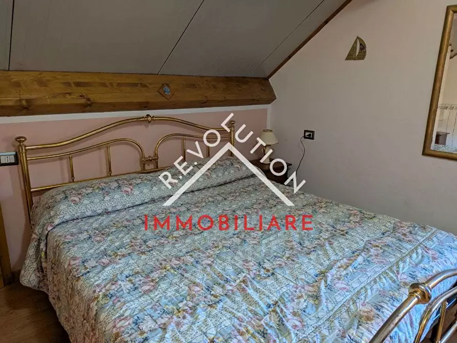 Immagine 17 di Villa in vendita  in Via Bocca Trabaria a San Giustino