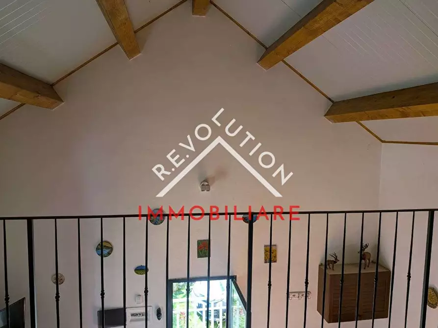 Immagine 10 di Villa in vendita  in Via Bocca Trabaria a San Giustino