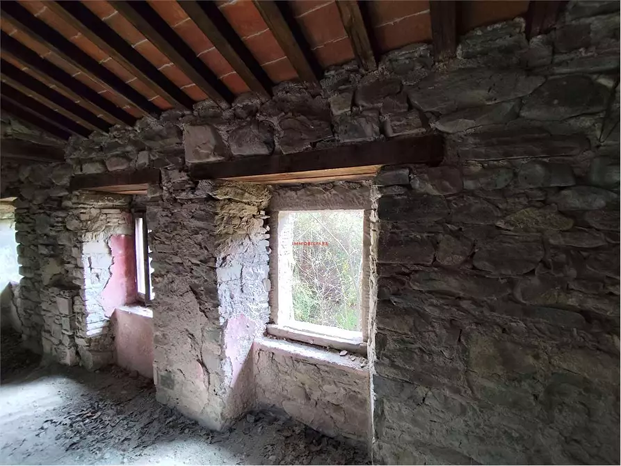 Immagine 12 di Rustico / casale in vendita  in valsavignone - ville di roti a Pieve Santo Stefano