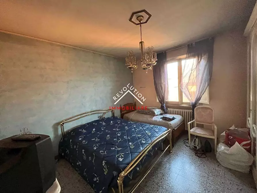 Immagine 21 di Appartamento in vendita  in viale Romagna a Città Di Castello