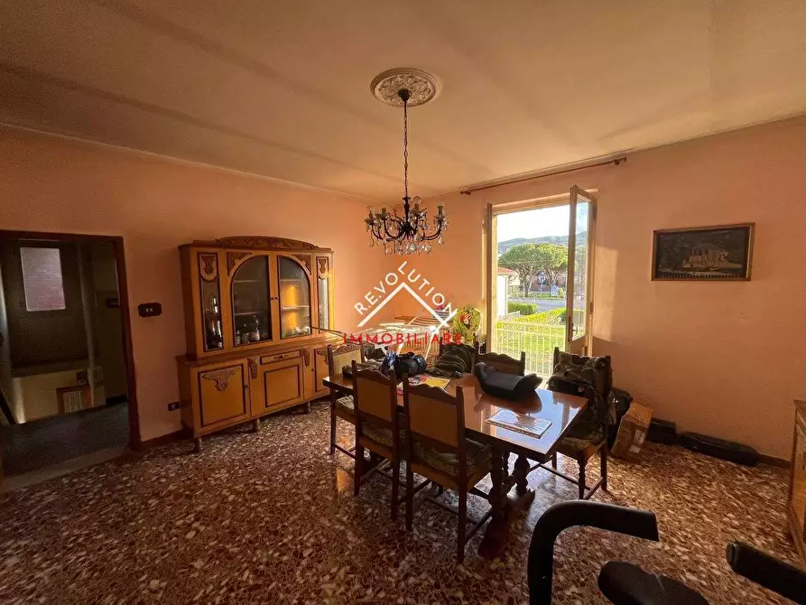 Immagine 4 di Appartamento in vendita  in viale Romagna a Città Di Castello